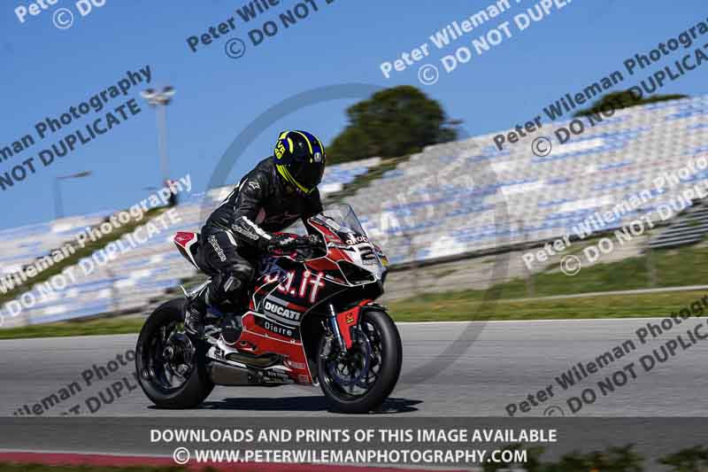 motorbikes;no limits;peter wileman photography;portimao;portugal;trackday digital images